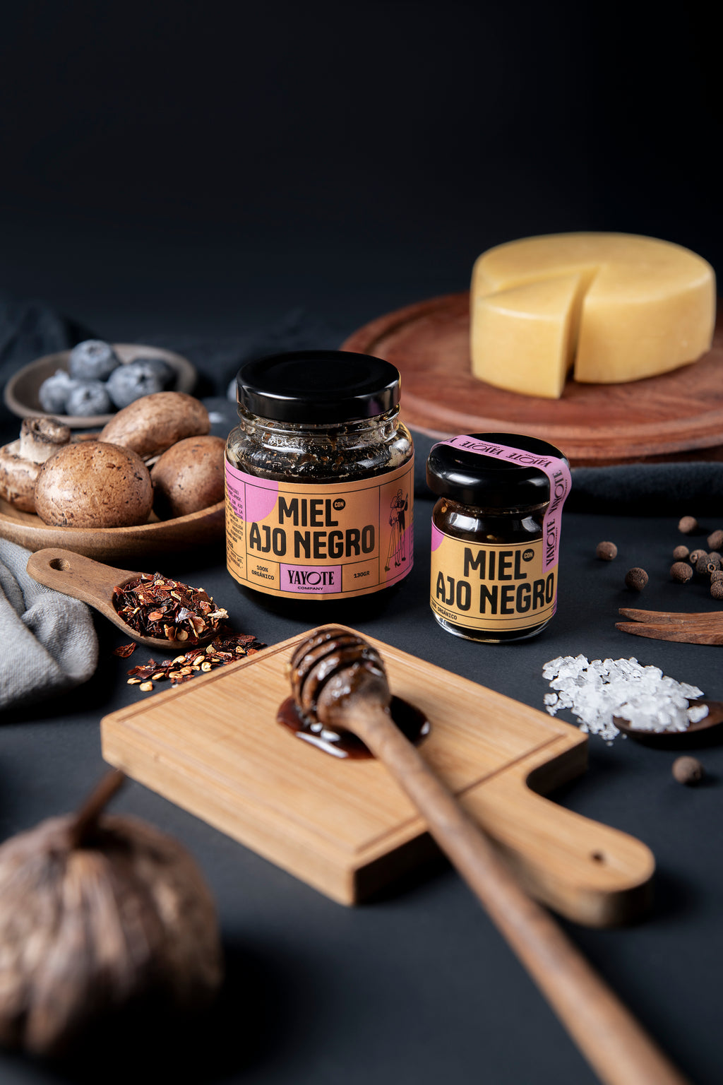 MIEL CON AJO NEGRO