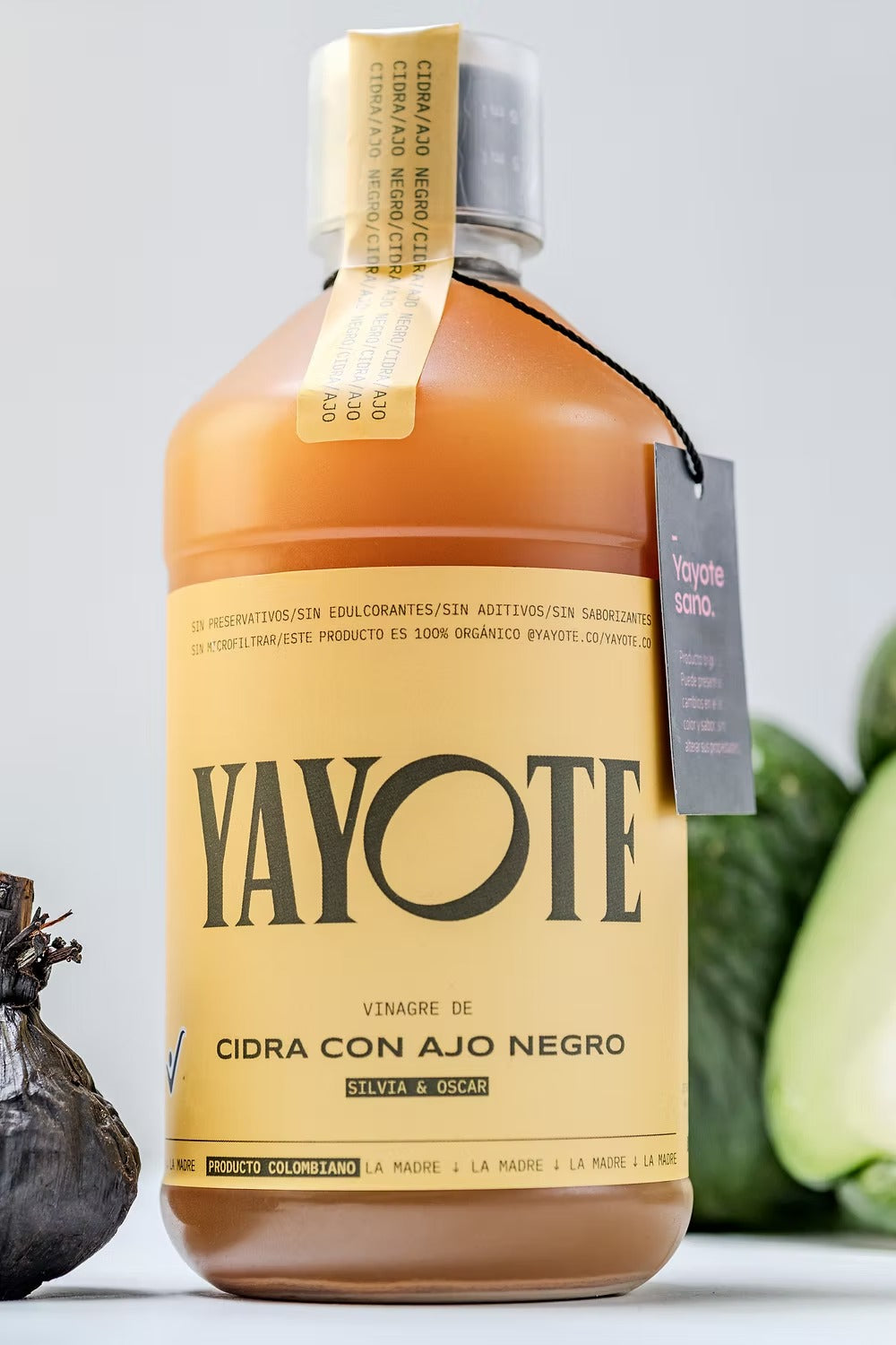 YAYOTE DE CIDRA (Guatila) CON AJO NEGRO